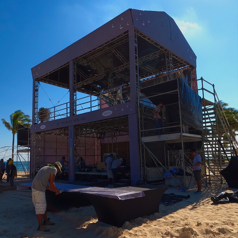 DISEÑOS EN TRUSSES