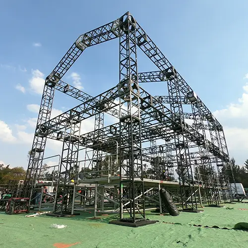 renta de arcos con trusses circulares en MÉRIDA
