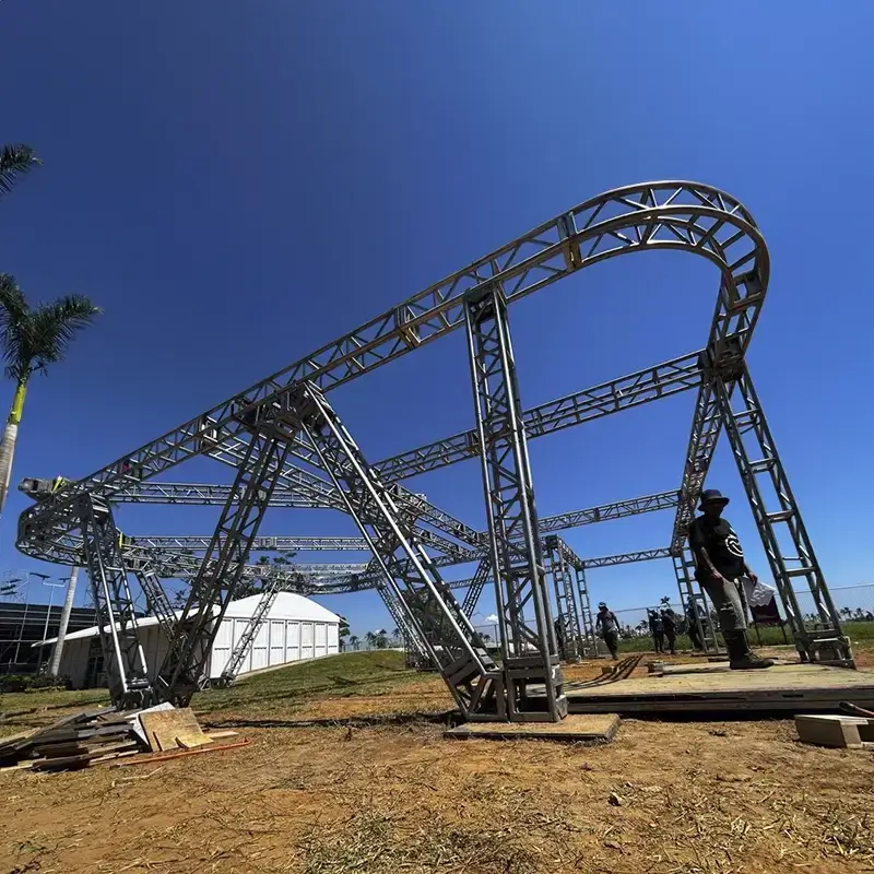 renta de arcos con trusses circulares en MÉRIDA